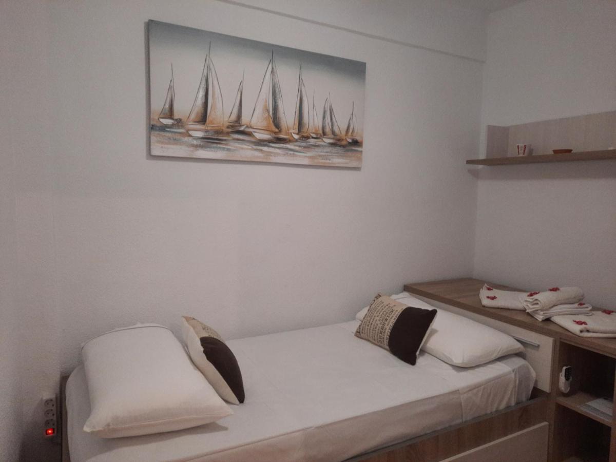Apartamento Costa De Almeria Capri A 1 Min De La Playa Luaran gambar